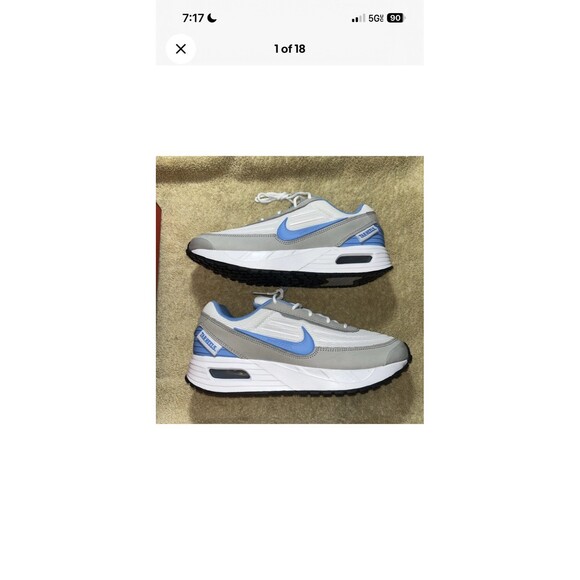 Nike Air Max NCAA  Verse North Carolina Size 8 New with Box main image 5